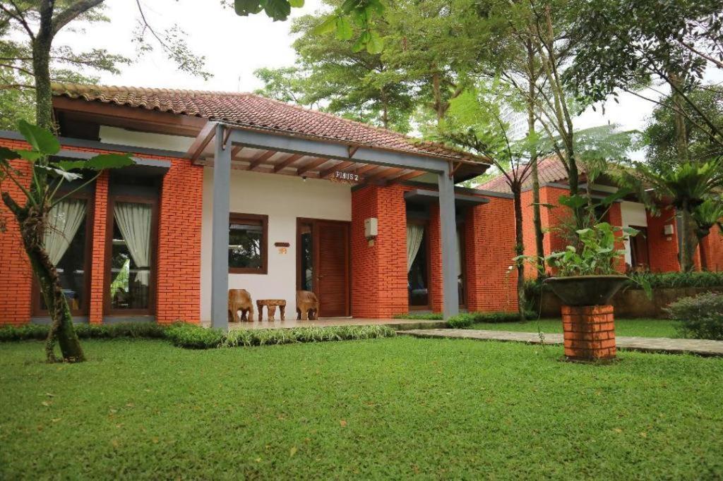 วิลลา บูกิต ปินุส Hotel โบกอร์ ภายนอก รูปภาพ